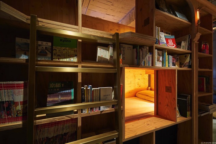 BookBed-3_700x467.jpg